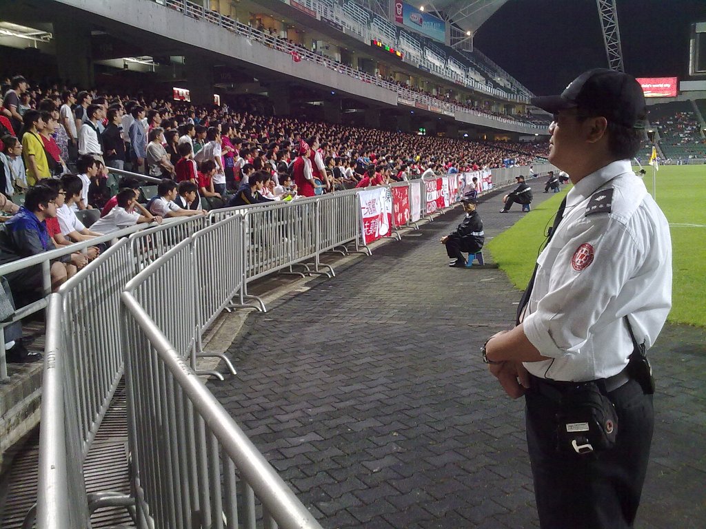Crowd Management 101: 7 Tips To Safely Manage A Crowd At A Sports Event