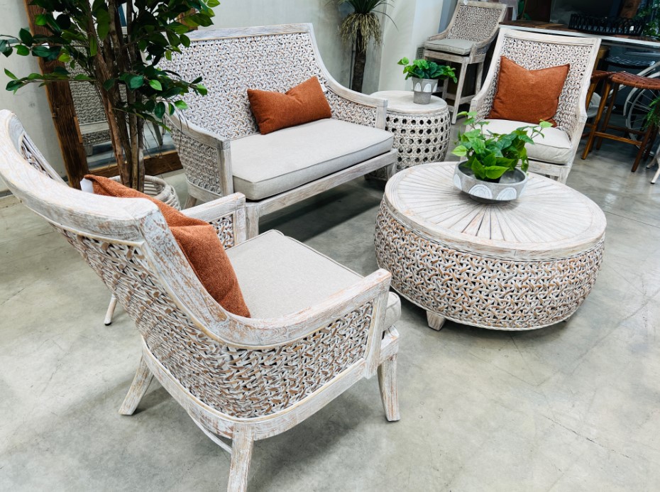 10 Ways to Refresh Your Tired Outdoor Furniture