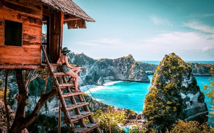 Island Oasis: Nusa Penida Treehouses