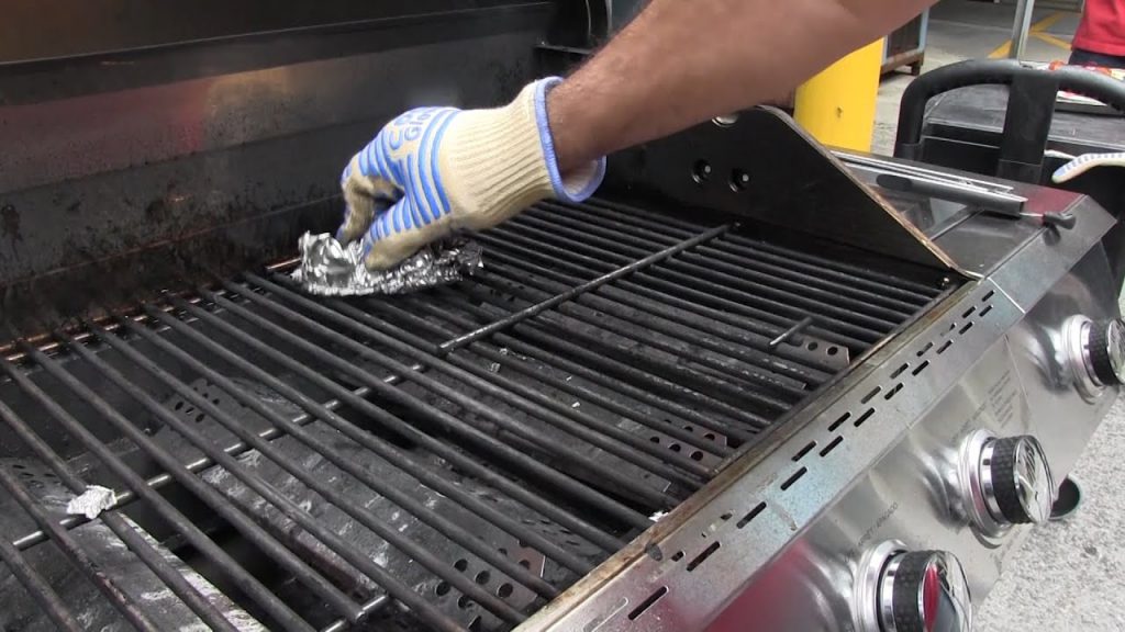 Pros of a BBQ Grill Cleaning Service