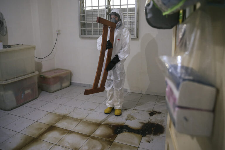 How Crime Scene Cleanup Works? An Inside Look