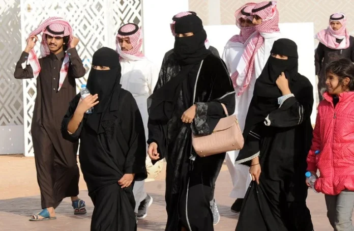 Men and women should dress conservatively