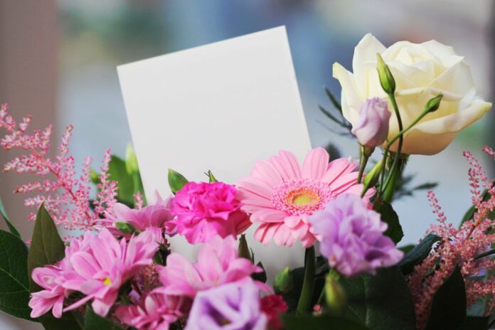 Bouquet with mesaage