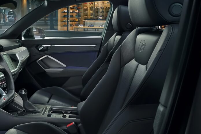 Audi Q3 interior